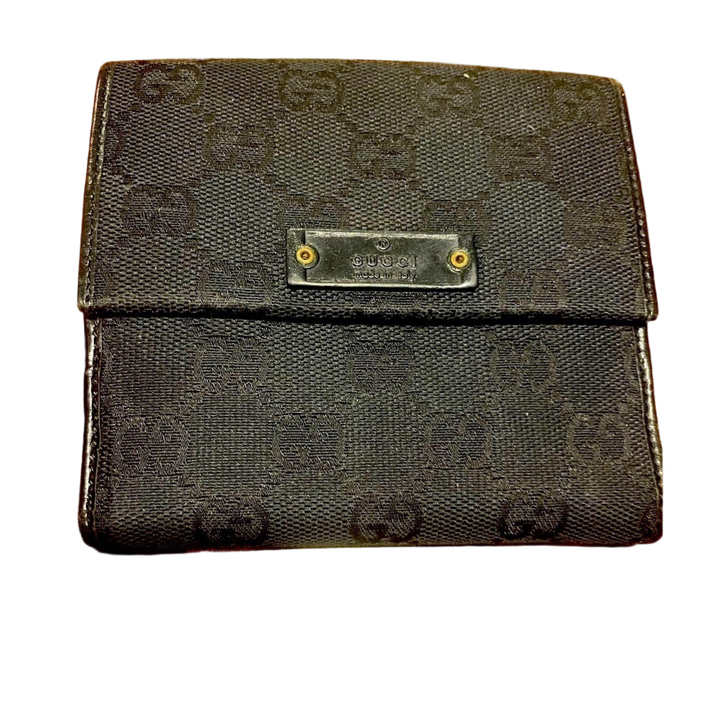 Gucci Monogram Canvas Bi-Fold Wallet with COA in EUC Authentic